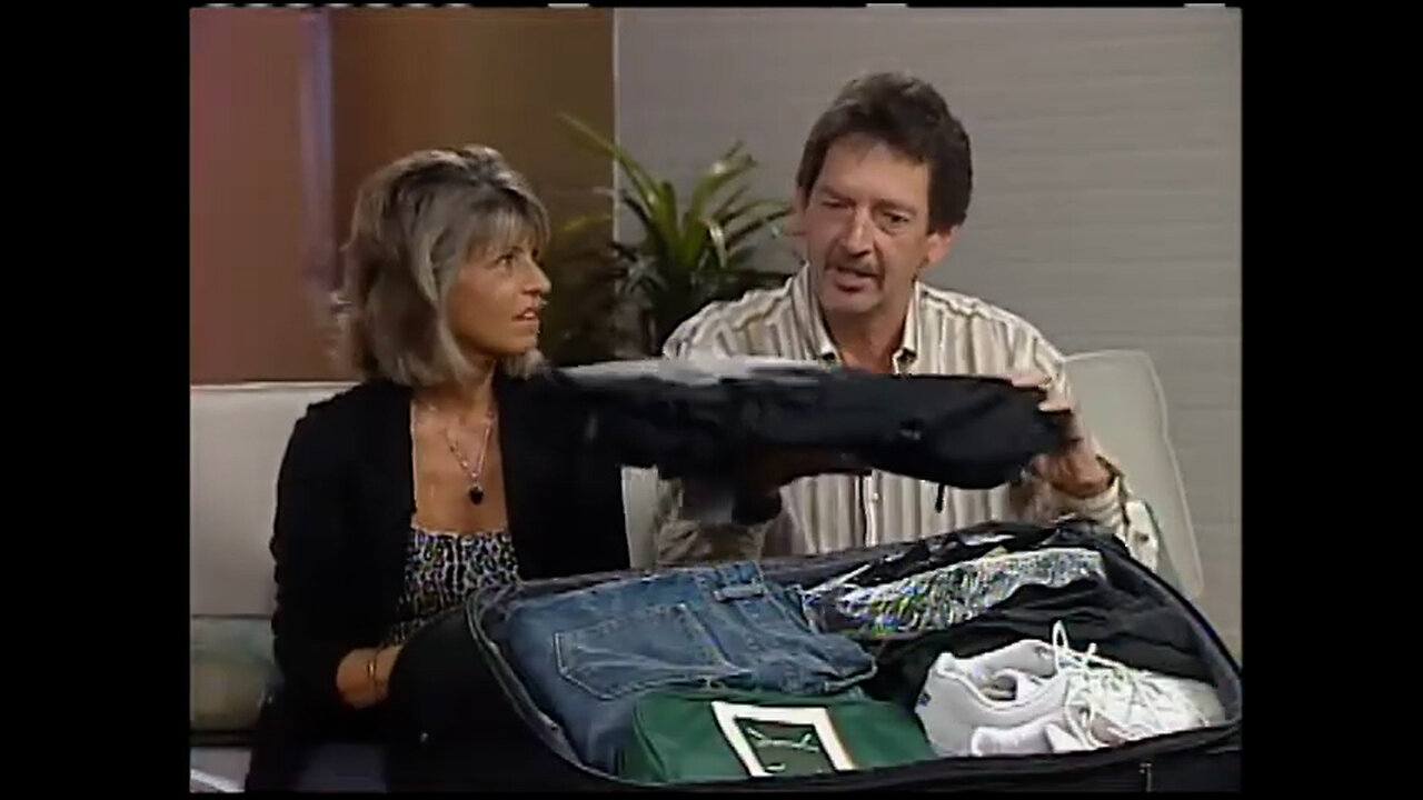 April 2014 - Indy Radio's Ann Craig & John Cinnamon Visit 'Full Circle'