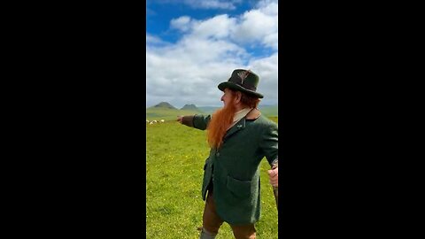 The Leprechaun's Tour Guide Fail #SoraAI #AIVideo #LeprechaunLife #TourGuide #IrishCountryside