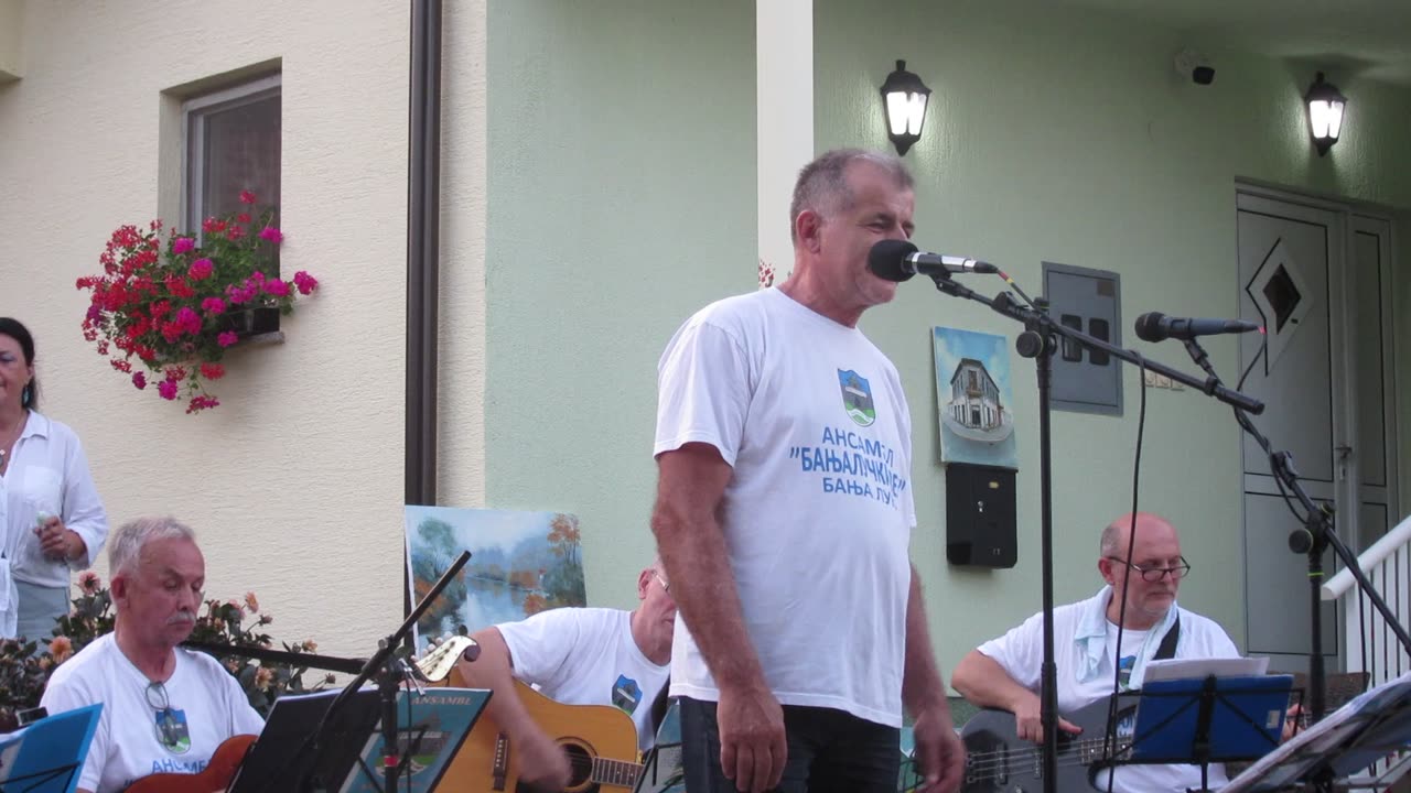 (0082) Banjalučki vez - Moravsko predvečerje - Radomir Skenderija