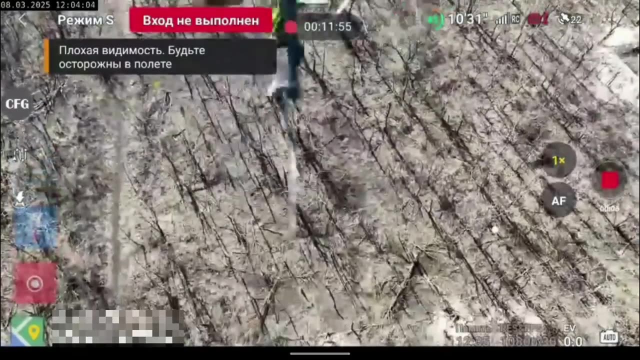 New Drone Set Up Can Snag Russian Quadcopters Out of the Sky