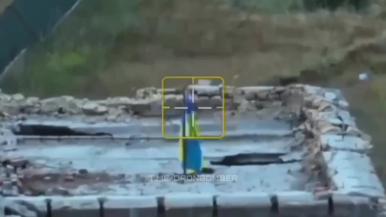 Ukrainians Raise Flag Over Kilburn Spit(Considered the "Gateway to Crimea"))