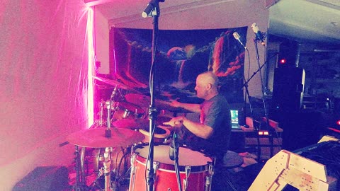 DRUM SOLO GOLDEN GUN ORCHESTRA HIPHOPer LA STUDIO MIX a LOT !