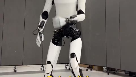 Robot de Elon Musk ha aprendido a bailar mejor que algunos humanos