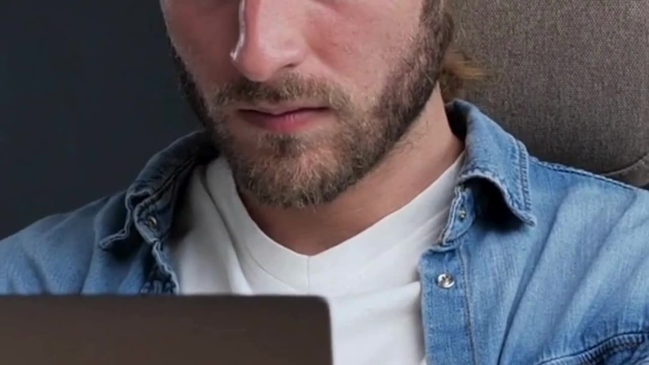 ClickFunnels vs Clickbait: What Builds Real Trust?