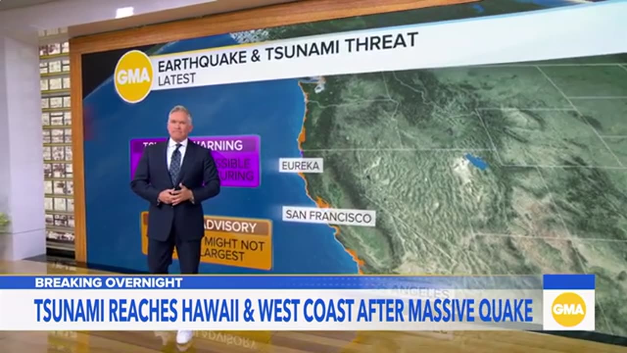 The tsunami warning for Hawaii has been downgraded to a tsunami advisory.😨😰🇺🇸🇺🇸🌎🌎