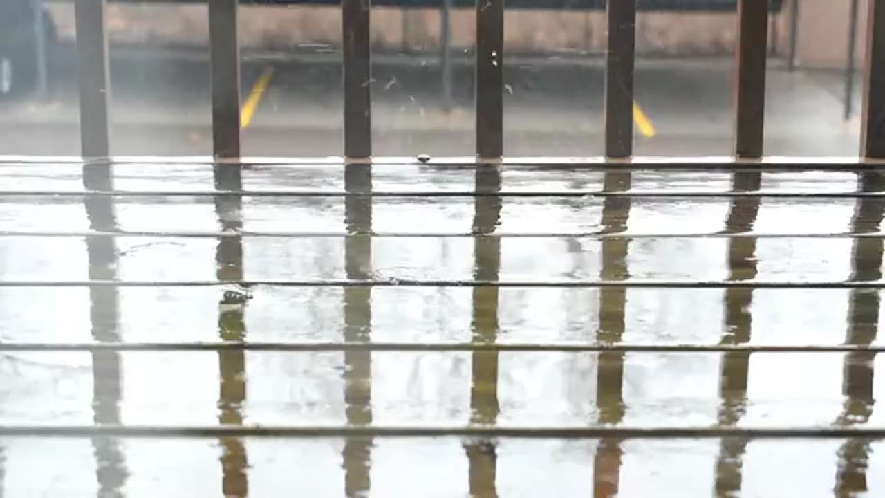 Rain_Pouring_Seen_Through_A_Window_-_Free_Stock_Creative_Commons_Video