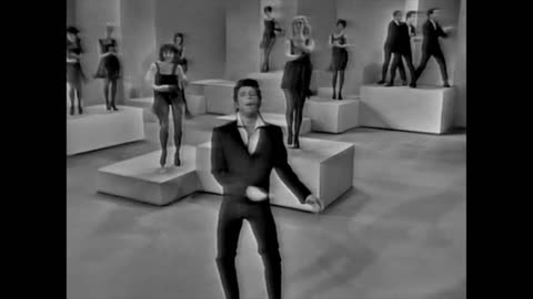 June 13, 1965 | Tom Jones Sings “Whatcha Gonna Do” on the Ed Sullivan Show
