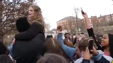 Cop refuses to help Katlin Bennett at Ohio University from deranged leftist.