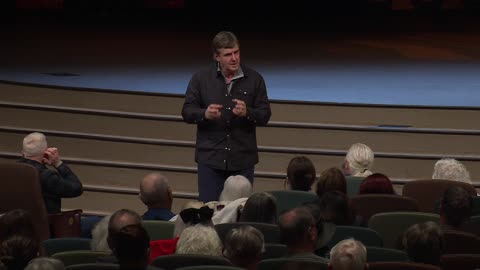 When God Moves [Glimpses of God’s Love]