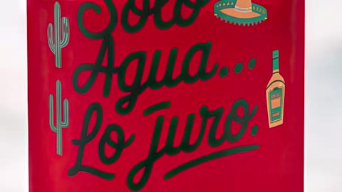 ¿Solo agua? ¡Lo juro! Refresca tu verano con estilo y sabor auténtico. #AguaLoJuro #VeranoLatino