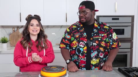 MORTAL KOMBAT CAKE - Nerdy Nummies - YouTube