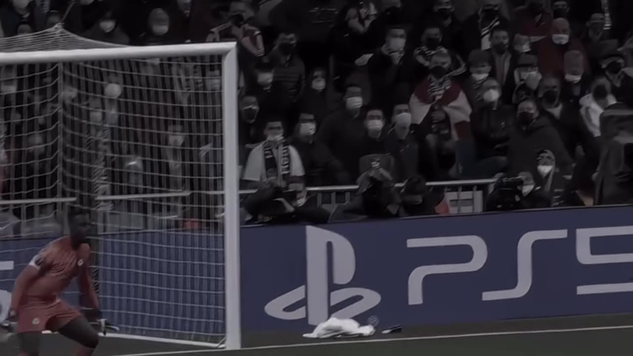 FOOTBALL COMMENTARY ON MODRIĆ 🪄