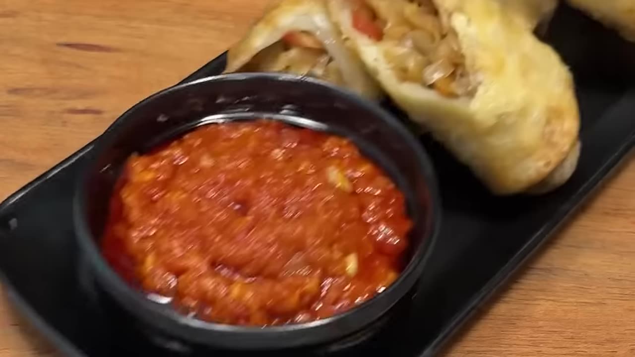 Veg Spring Roll Cooking