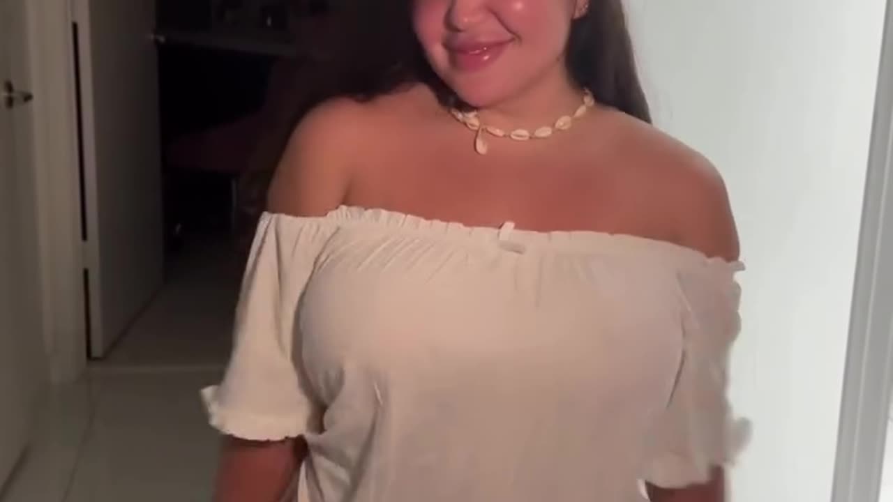 I wore this moo moo last night and now I understand why my grandma had 4 kids 😭😭