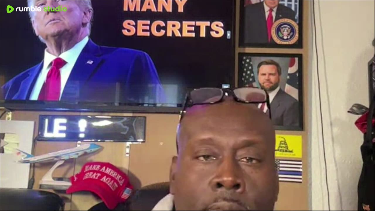 Trump: Talking Secrets