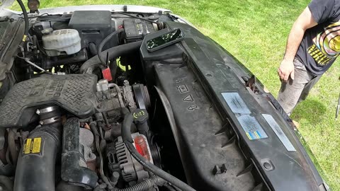 Alternator and E.C.M removal on my 2005 GMC 2500 Duramax LLY