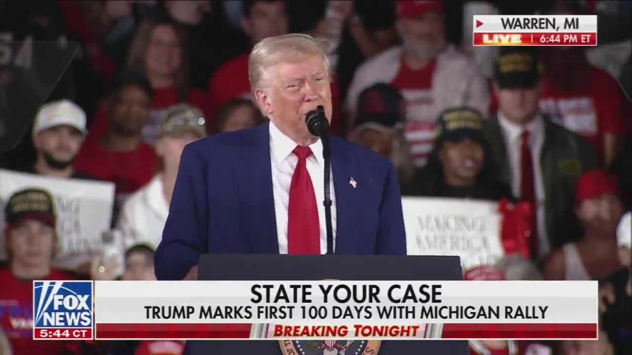 Trump mocks a leftist who interrupted rally in Michigan