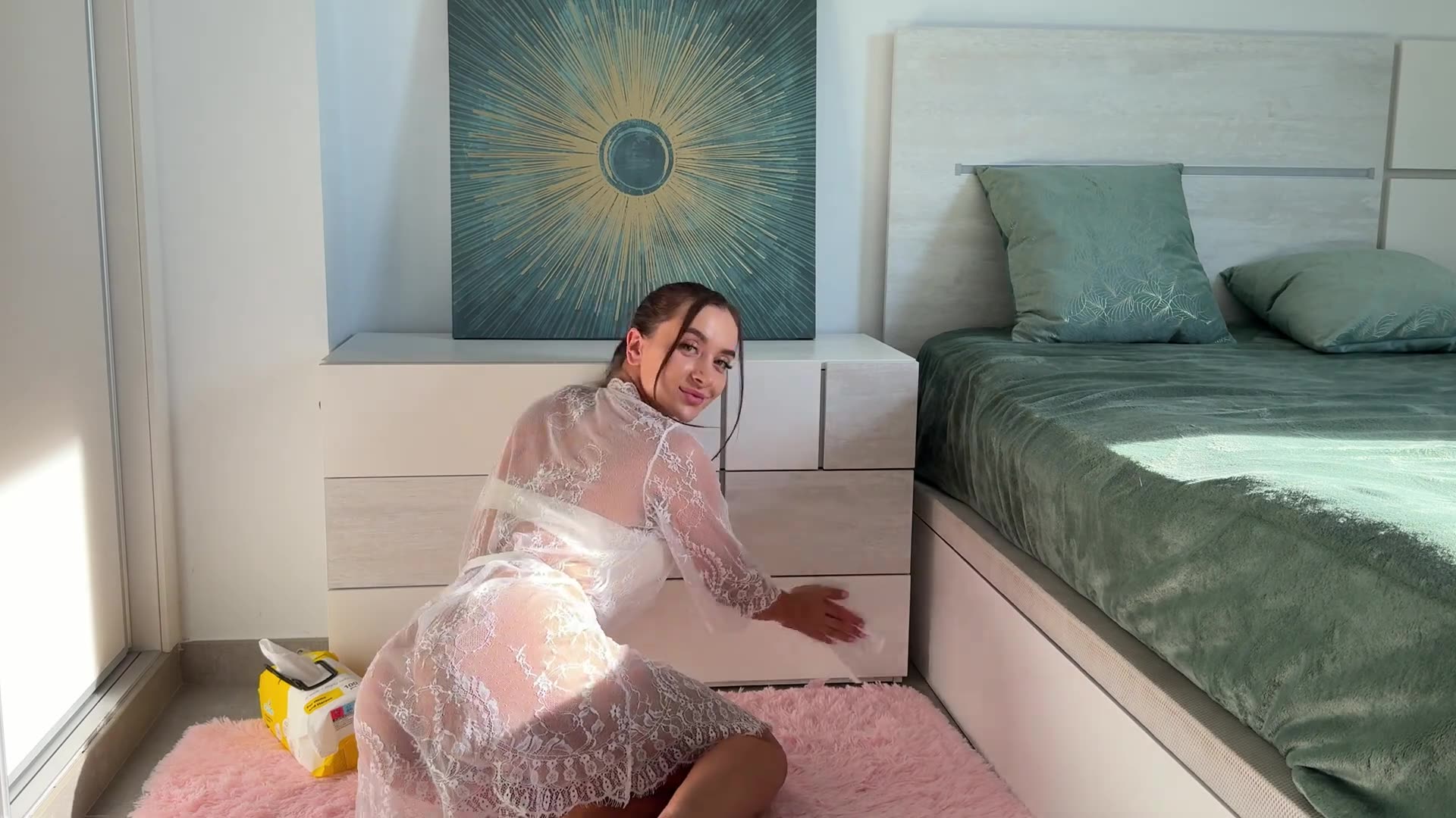 From Dusty Top to Cozy Glow in 4K - Mila’s Bedroom Dresser Refresh ✨🌙