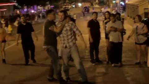 A 1 on 1 Fight Turns into Street Brawl Downtown Austin Texas 2014