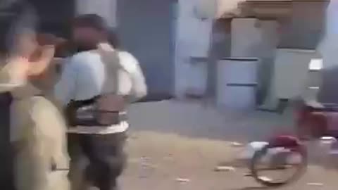 Syrian Bedouin militias have launched an assault the Druze city of Suwayda in southern Syria.