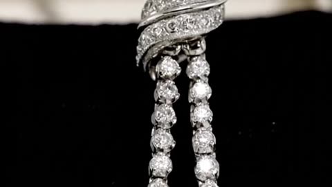 ELEGANT 14K WHITE GOLD FANCY LARIAT NECKLACE