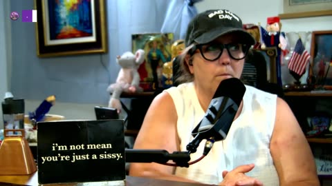 EP 119: GurlTauX Road Trip left me in the dark - What is Happening? Is it time for civil war?