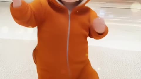 Joyful Baby Grooves in an Adorable Baby Dance