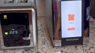 Revolution R180 Connect Plus Smart Toaster with Touchscreen & Digital Picture Frame