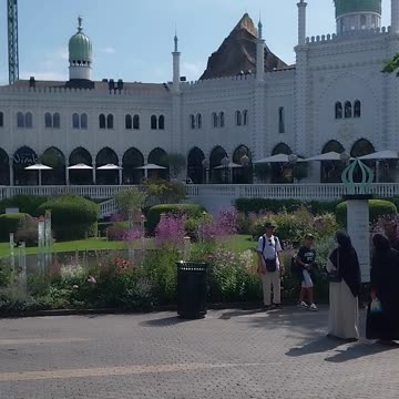 Tivoli Gardens Copenhagen – History, Rides & Culture in 30 Seconds