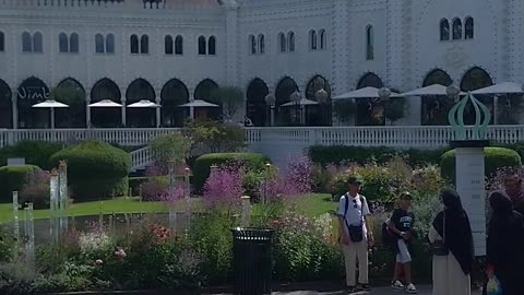 Tivoli Gardens Copenhagen – History, Rides & Culture in 30 Seconds