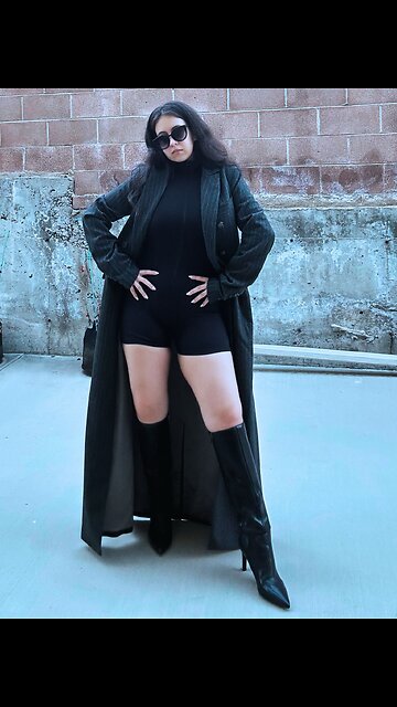 what do you wear , when it’s hot & cold? #ootd #winter #fashion #petitefashion #petite #latina #fyp