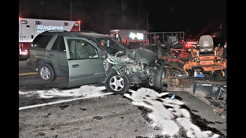 VEHICLE SLAMS INTO LOADED TRAILER, BEECH CREEK TEXAS, 03/16/25...