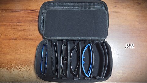 Sunglasses Organizer Case, 8 Adjustable Slots, Pockets