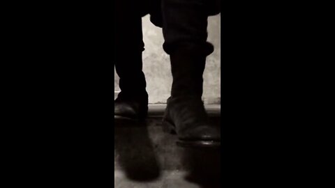 don't click this video please