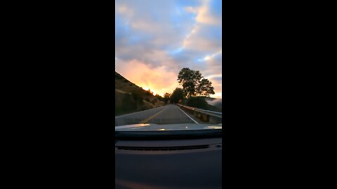 This Sky Looks Unreal from My Drive — What Did I Just See?