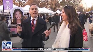 Who is that pretty woman?