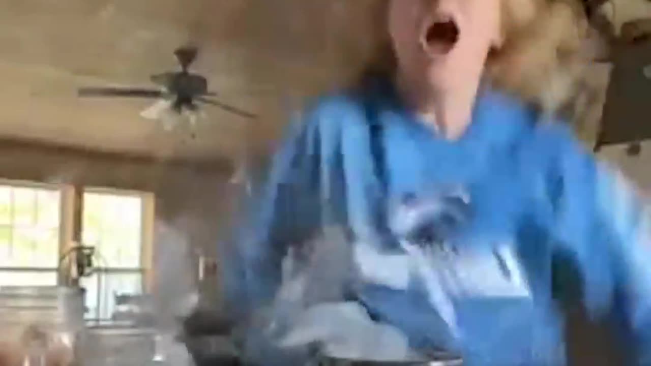 Funny Girl Fails Compilation - Подборка смешных неудач девушек #shorts