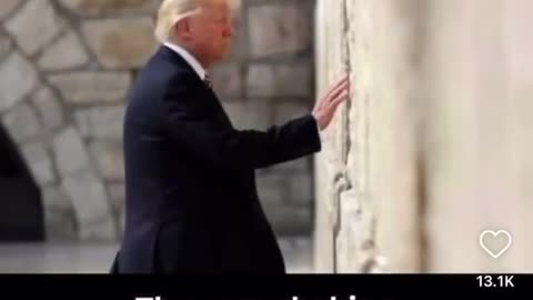 Pay Attention... Wailing wall ritual explained.