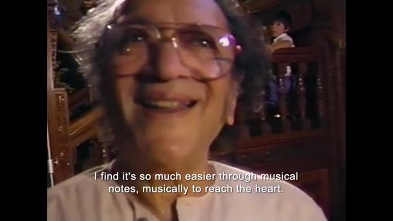 George Harrison: 2/2 Living in the Material World