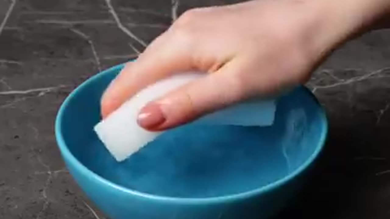 25 EMERGENCY HACKS FOR ALL OCCASION