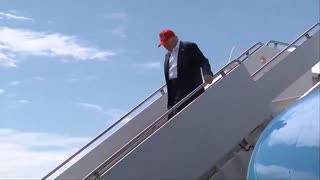 🚨🔥President Trump greets Gov Ron DeSantis upon touching down at Alligator Alcatraz