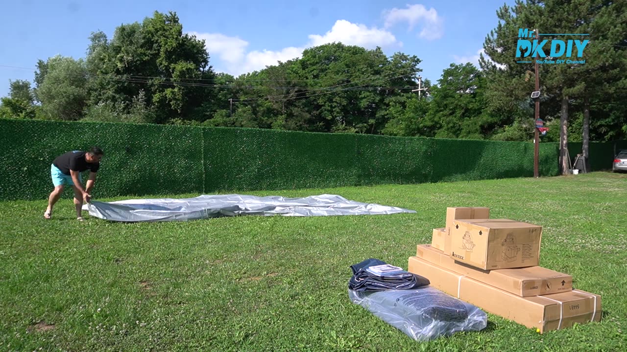 Intex Pool Installation Ultra XTR 17203L (4545 gal ) / 18ft x 9ft x 52 in / 5.49 m x 2.7m x 1.32m