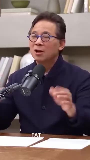 🔥 After your last bite of food at night, your body makes a powerful metabolic shift.