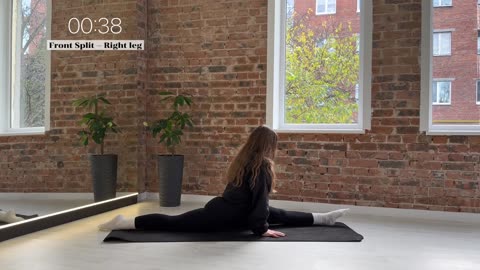 14-Min Relaxing Flexibility Flow | Soft Stretch for Front Splits