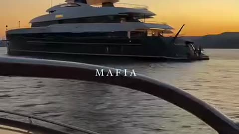 Millionaire vs billionaire