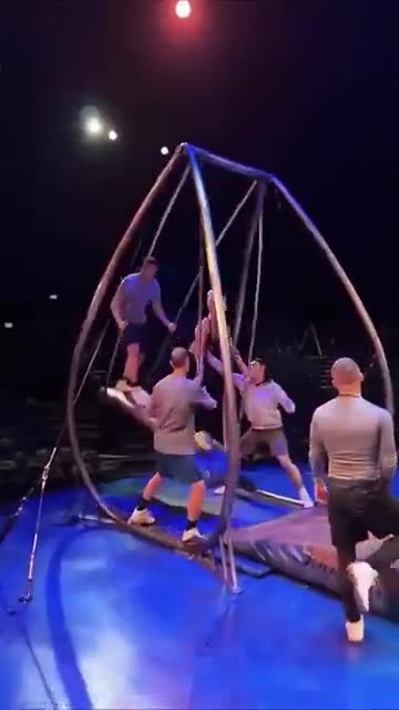 The way she lands on the other swing