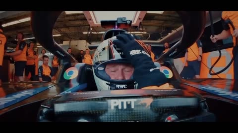 Brad Pitt and Martin Brundle DRIVE a McLaren F1 car at COTA ️