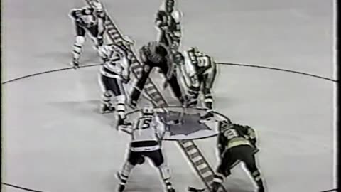 NHL 1983 MINNESOTA NORTH STARS AT TORONTO MAPLE LEAFS