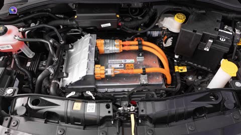 Fiat Plans to Expand in the US with a New Hybrid 500 | Tiny Car Comeback?