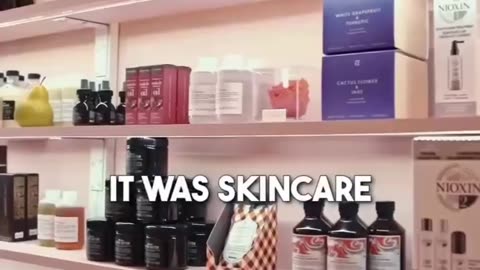 Switching to organic cosmetics will not only save your skin but your life 😳
